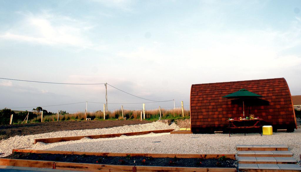 Teach Greannai Accommodation Pod Ross Port エクステリア 写真