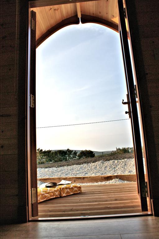 Teach Greannai Accommodation Pod Ross Port エクステリア 写真